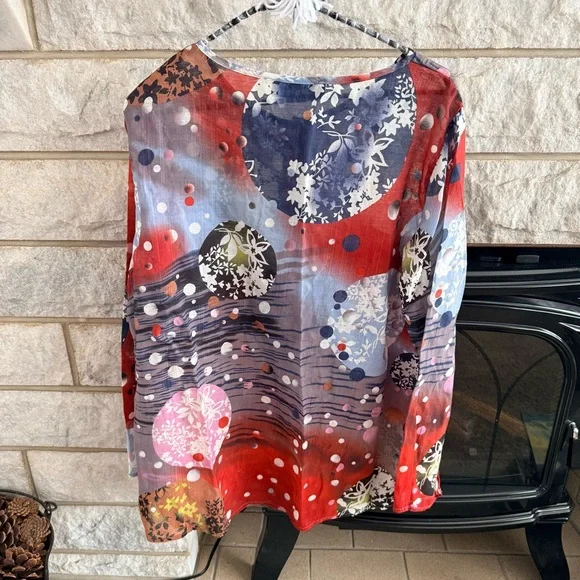 Colorful Floral Women's Top XL - Picture 7 of 7